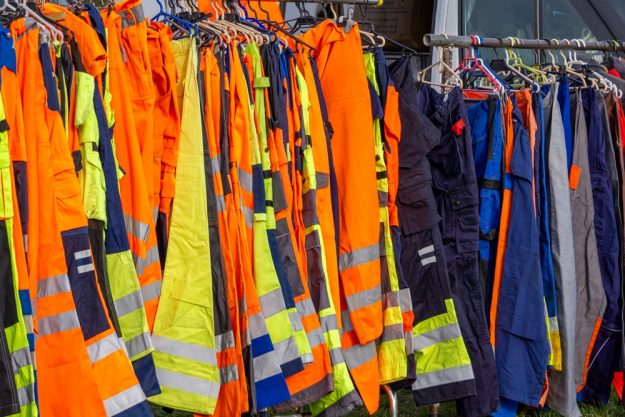 Abbigliamento da lavoro estivo